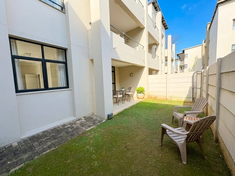 Modern Ground Floor Unit For Sale in Upper East Side, Eveleigh, photo 12 of 15