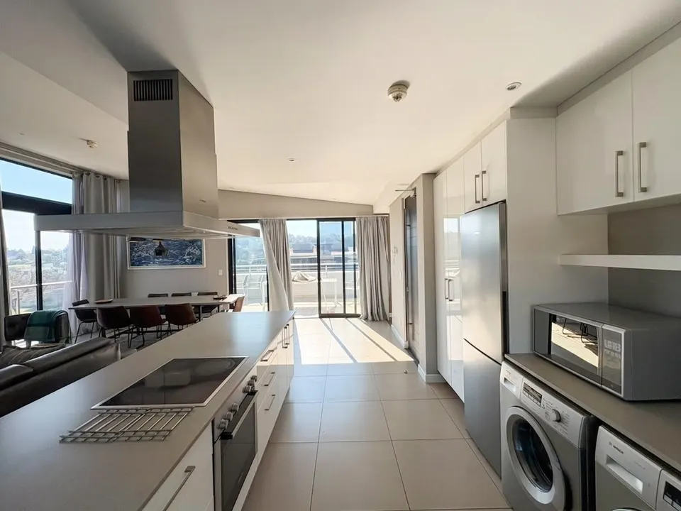 Luxury Fully Furnished 3 Bedroom Penthouse To Rent in Belmont Apartments, Parkmore, photo 4 of 47