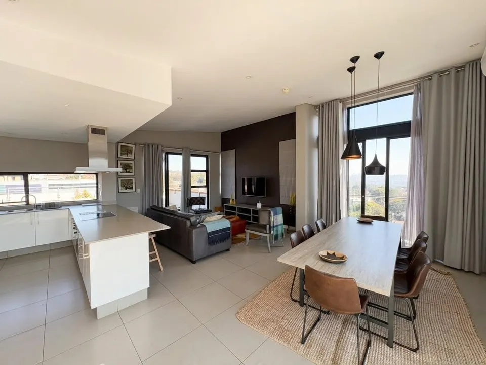 Luxury Fully Furnished 3 Bedroom Penthouse To Rent in Belmont Apartments, Parkmore, photo 10 of 47