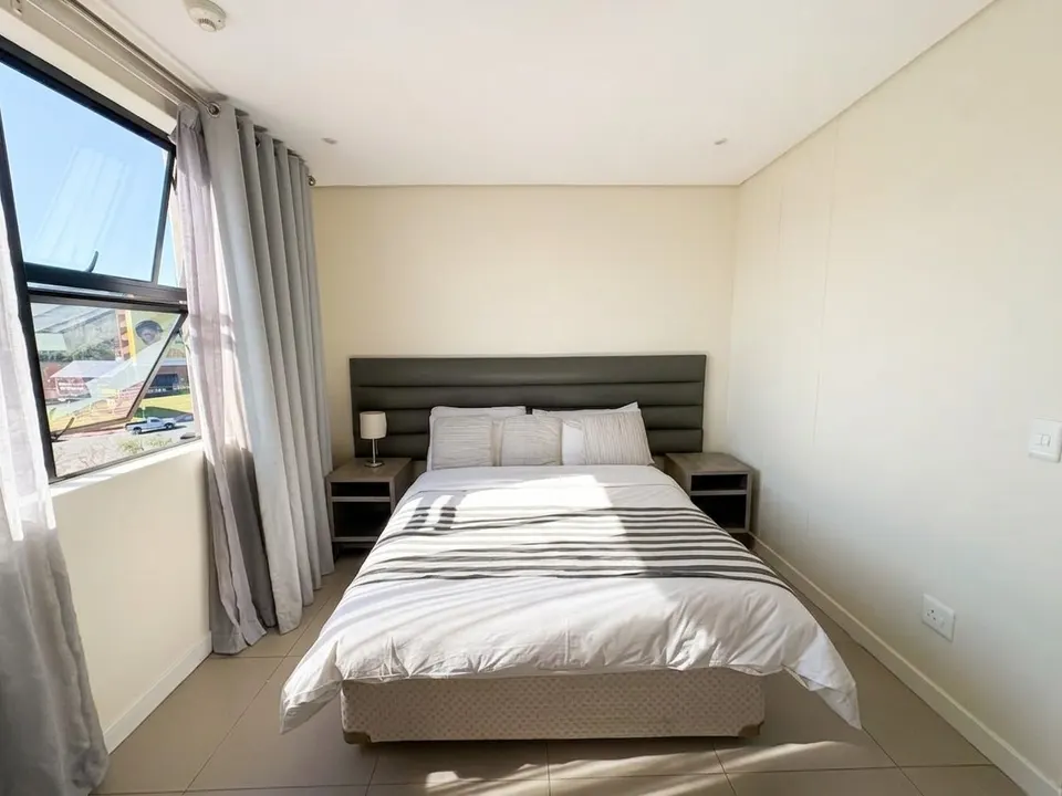 Luxury Fully Furnished 3 Bedroom Penthouse To Rent in Belmont Apartments, Parkmore, photo 15 of 47