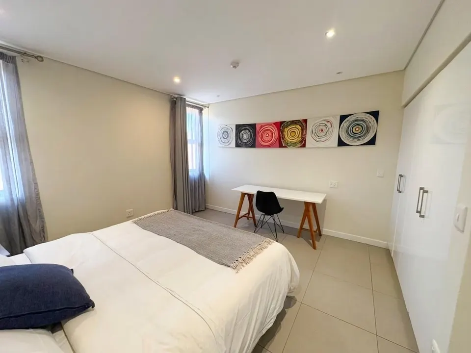 Luxury Fully Furnished 3 Bedroom Penthouse To Rent in Belmont Apartments, Parkmore, photo 22 of 47