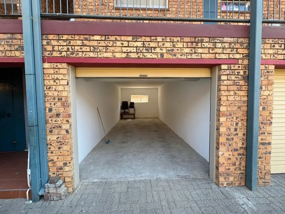 Modern 2 Bedroom Apartment To Rent in Kempton Park, photo 10 of 11