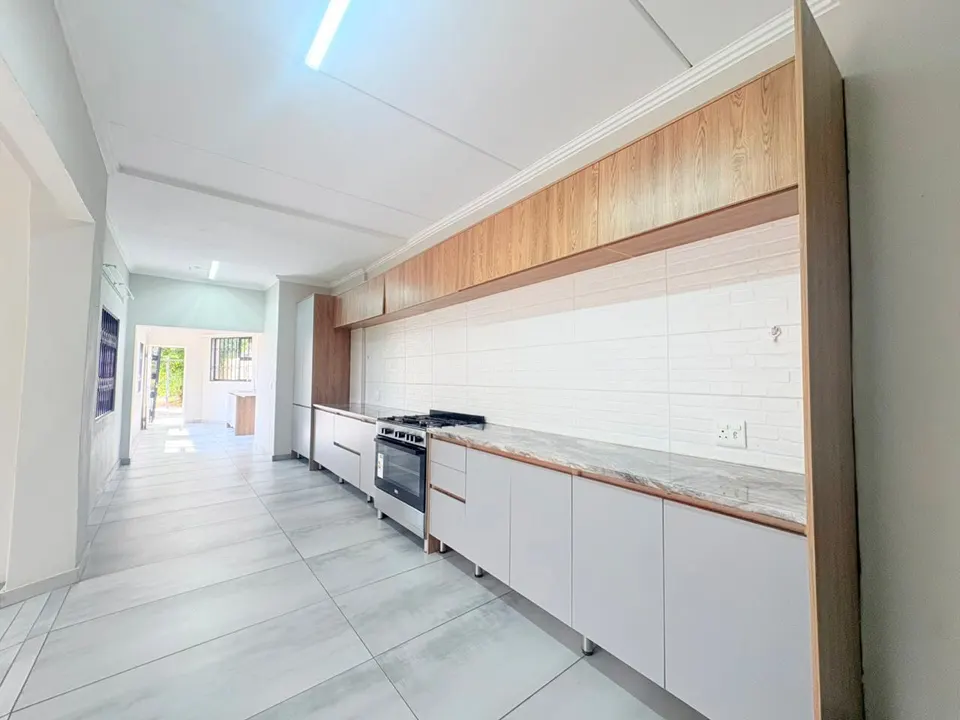 Spacious 3 Bedroom Family Home To Rent in Lakefield, Benoni, photo 1 of 25