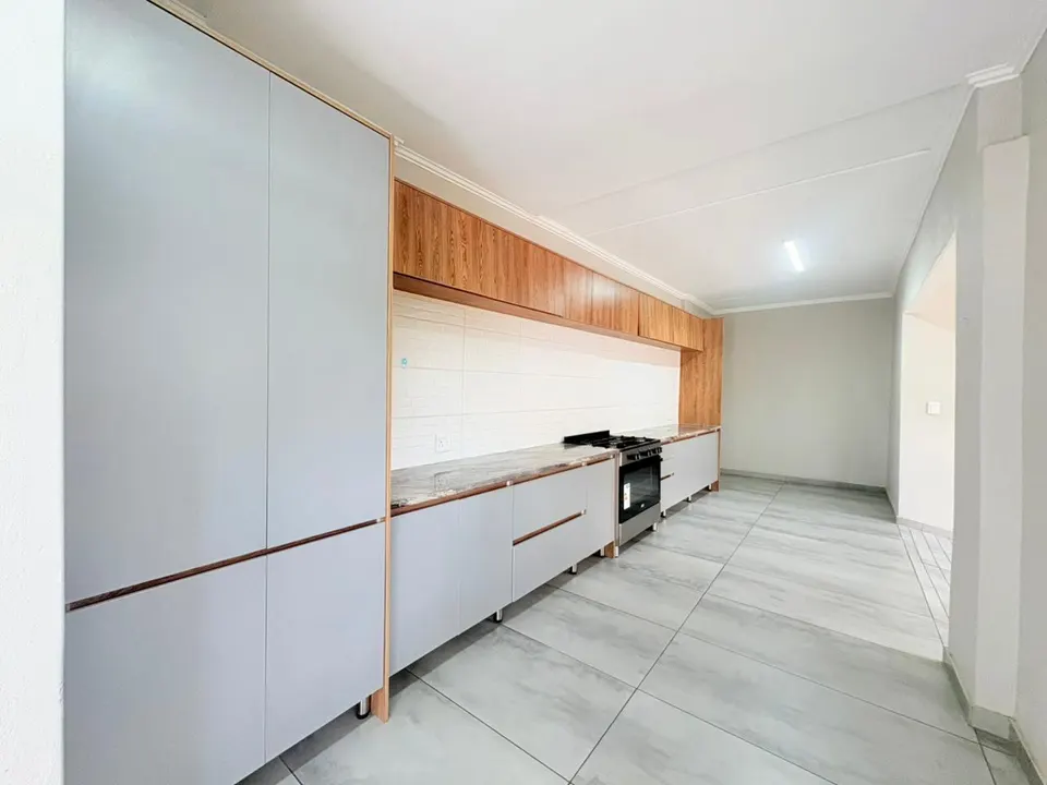 Spacious 3 Bedroom Family Home To Rent in Lakefield, Benoni, photo 2 of 25