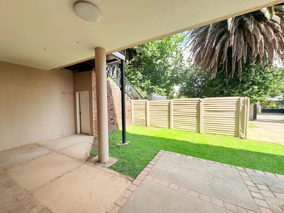 Spacious 3 Bedroom Family Home To Rent in Lakefield, Benoni, photo 25 of 25
