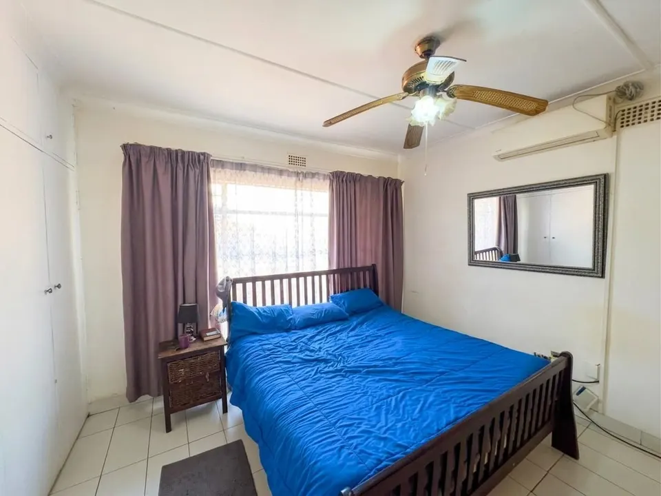 Spacious Family Home with Separate Flatlet For Sale in Dalpark Proper, photo 11 of 26