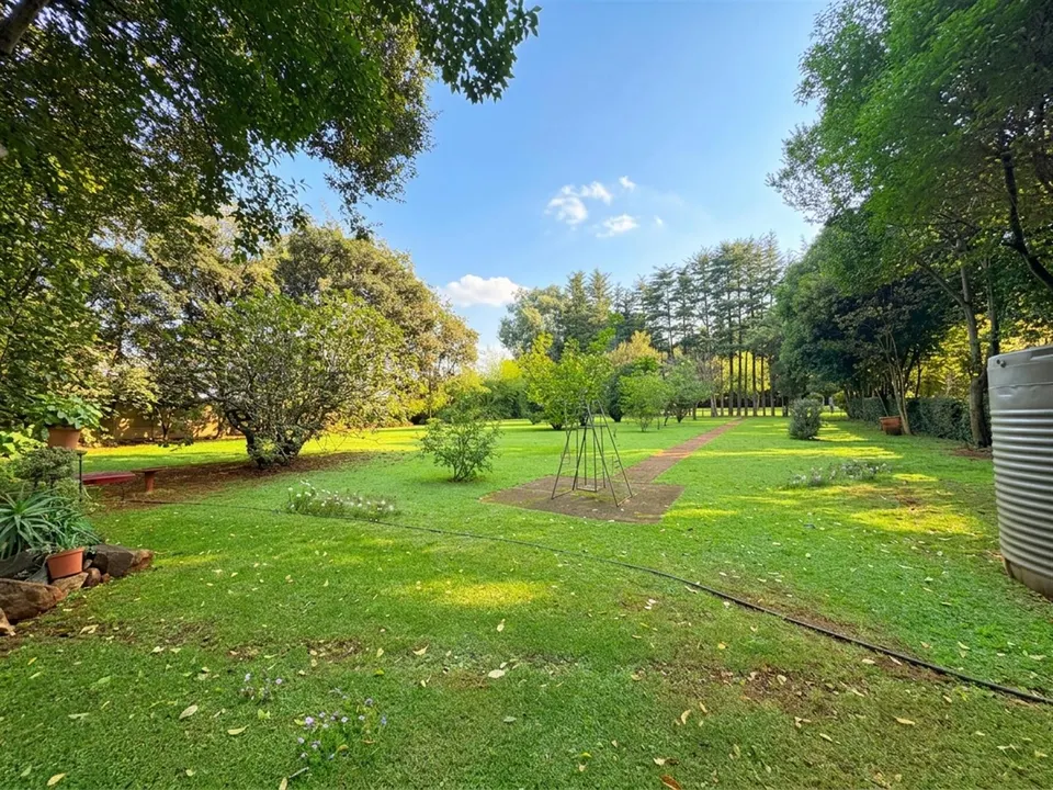 Exceptional 1.2 Hectare Smallholding For Sale in Bredell, Kempton Park, photo 7 of 44