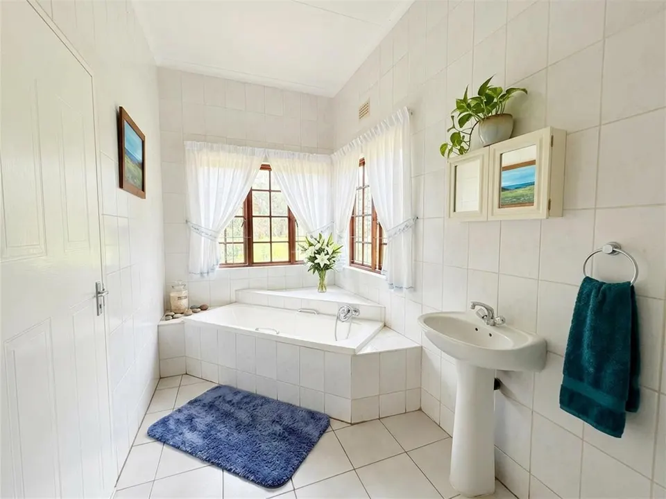 Exceptional 1.2 Hectare Smallholding For Sale in Bredell, Kempton Park, photo 26 of 44