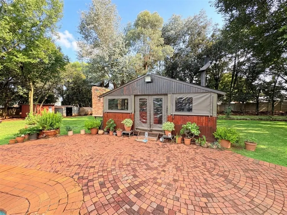 Exceptional 1.2 Hectare Smallholding For Sale in Bredell, Kempton Park, photo 32 of 44