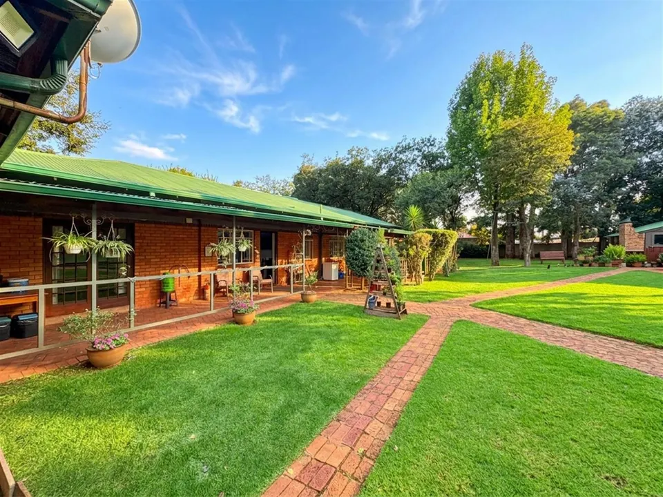 Exceptional 1.2 Hectare Smallholding For Sale in Bredell, Kempton Park, photo 35 of 44