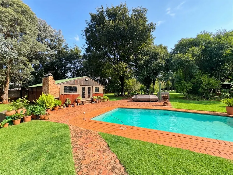 Exceptional 1.2 Hectare Smallholding For Sale in Bredell, Kempton Park, photo 36 of 44