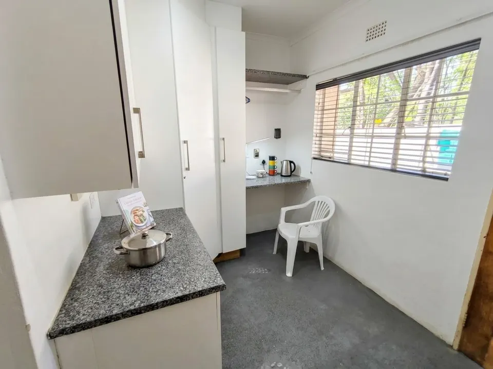 Exceptional 4 Bedroom Home To Rent – Perfect for Airbnb, Boutique Guesthouse, Corporate Accommodation or Large Family Living, photo 7 of 46