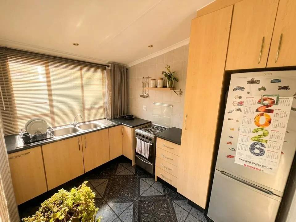 Charming 2 Bedroom Cottage To Rent in Van Riebeeck Park, Kempton Park – Utilities Included, photo 1 of 8