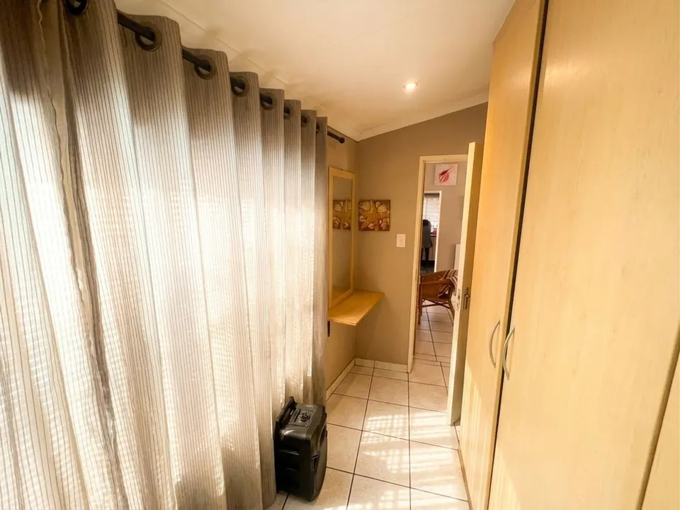 Charming 2 Bedroom Cottage To Rent in Van Riebeeck Park, Kempton Park – Utilities Included, photo 6 of 8