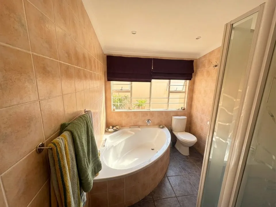 Charming 2 Bedroom Cottage To Rent in Van Riebeeck Park, Kempton Park – Utilities Included, photo 7 of 8