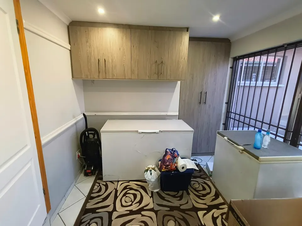 Business Zoned Property For Sale in Carenvale, Roodepoort - A Rare Residential and Commercial Find, photo 15 of 41