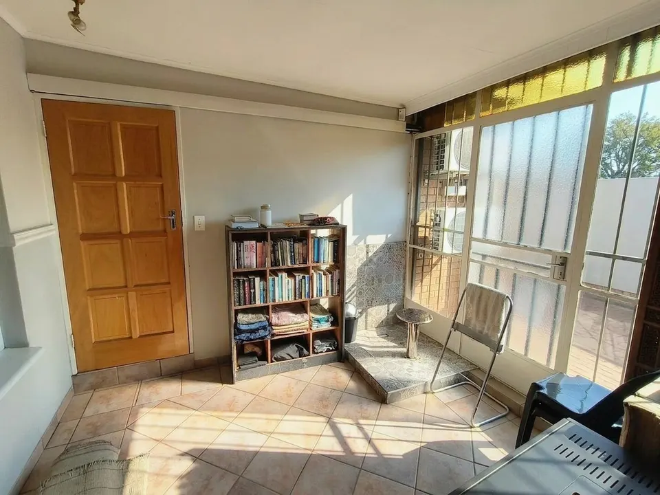Business Zoned Property For Sale in Carenvale, Roodepoort - A Rare Residential and Commercial Find, photo 18 of 41