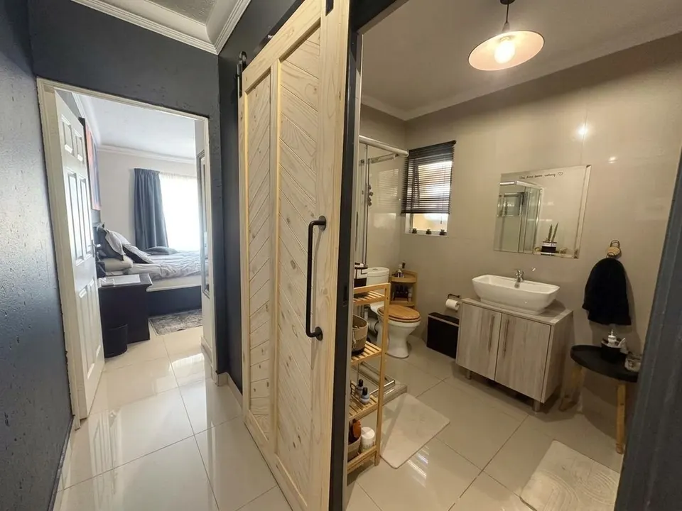 Well-Maintained 2 Bedroom Ground-Floor Apartment For Sale in Forest Glen, Morehill, photo 8 of 20