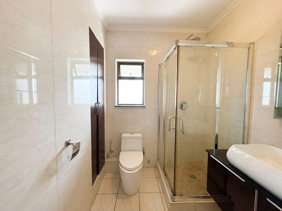 Modern 2 Bedroom Ground-Floor Apartment For Sale in Cedar Acres Estate – Secure Living & Beautiful Garden Views, photo 15 of 19