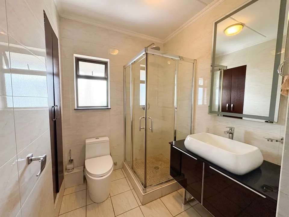 Modern 2 Bedroom Ground-Floor Apartment For Sale in Cedar Acres Estate – Secure Living & Beautiful Garden Views, photo 16 of 19