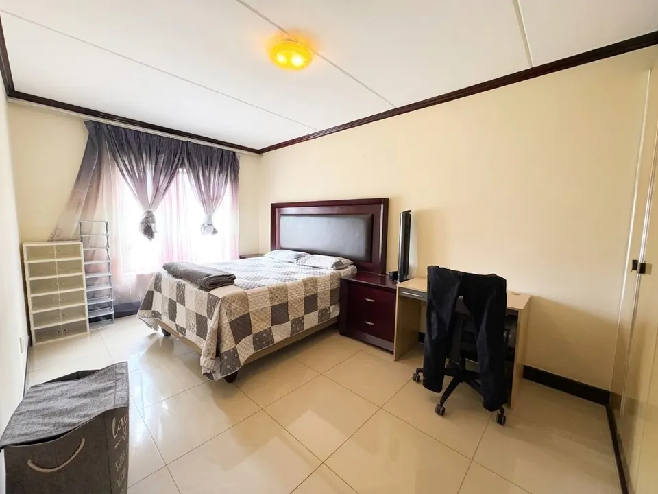 Modern 2 Bedroom Ground-Floor Apartment For Sale in Cedar Acres Estate – Secure Living & Beautiful Garden Views, photo 8 of 19