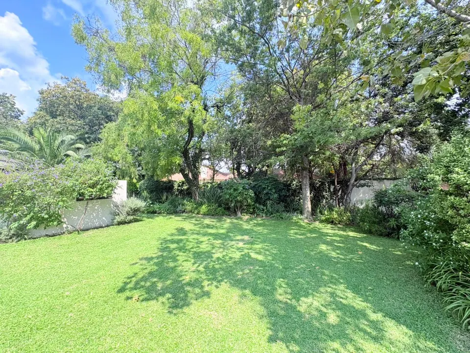 Partially Furnished 2 Bedroom Home To Rent in Ferndale, Randburg, photo 26 of 26